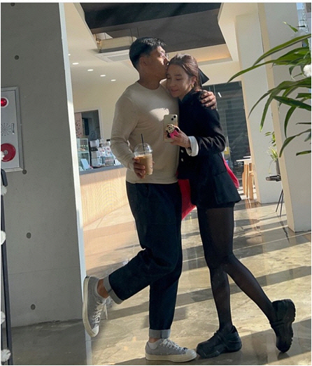 전 국가대표 쇼트트랙 선수 김동성 아내 인민정씨 인스타그램 캡처.